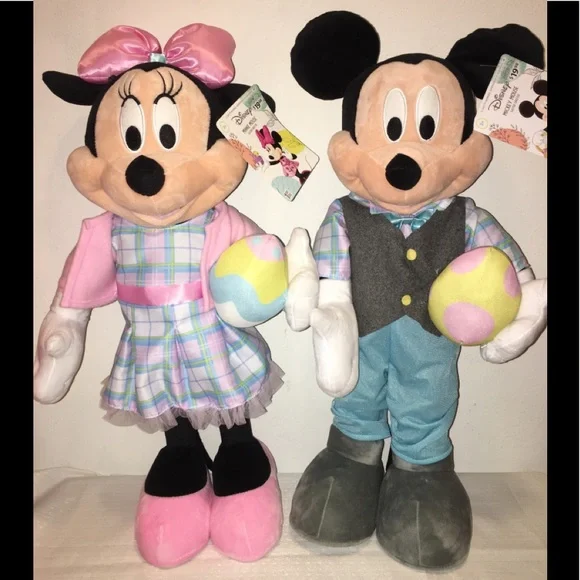 2021 Mickey & Minnie Standing Easter Greeters